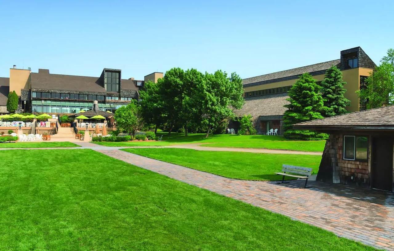 Arrowwood Resort Hotel And Conference Center - Alexandria Dış mekan fotoğraf