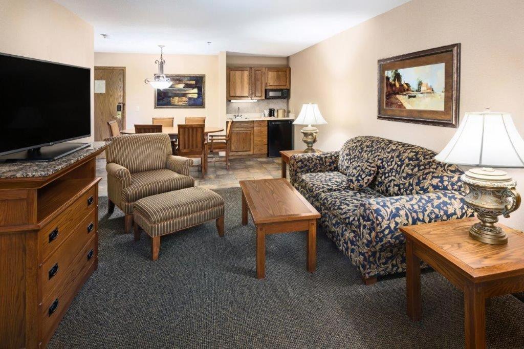 Arrowwood Resort Hotel And Conference Center - Alexandria Dış mekan fotoğraf